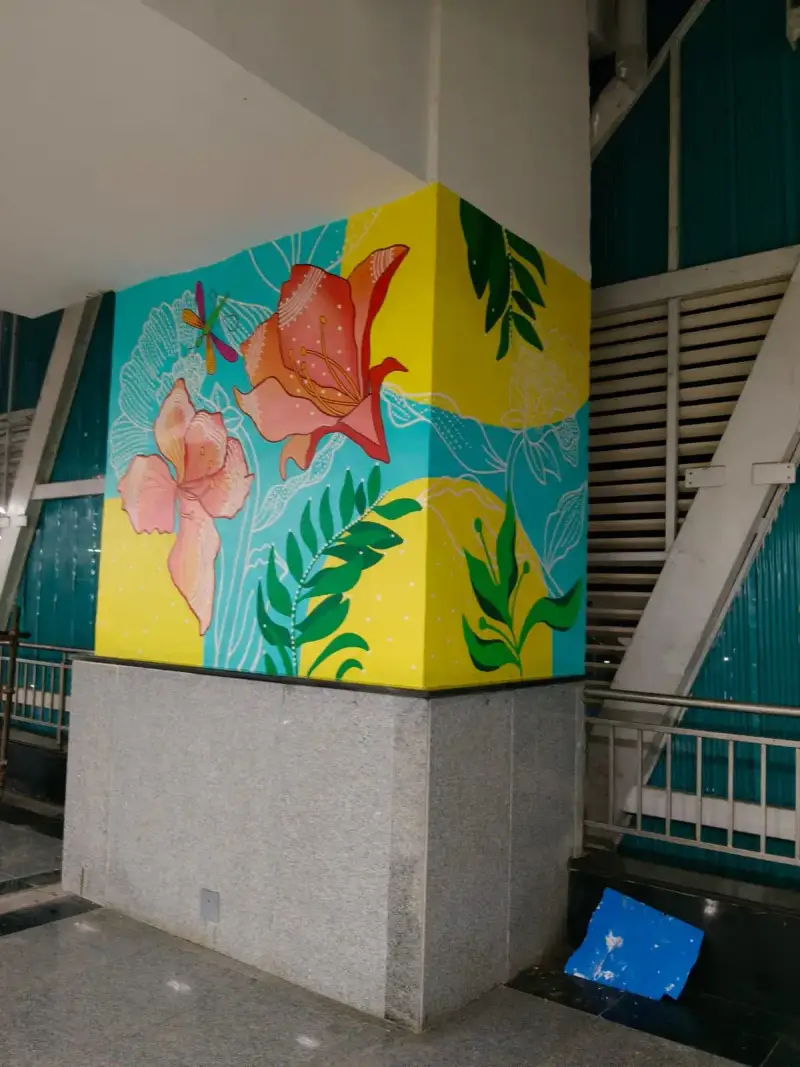 Metro Pillar Painting by Deepak in Delhi - metro-pillar-painting-delhi-5.webp